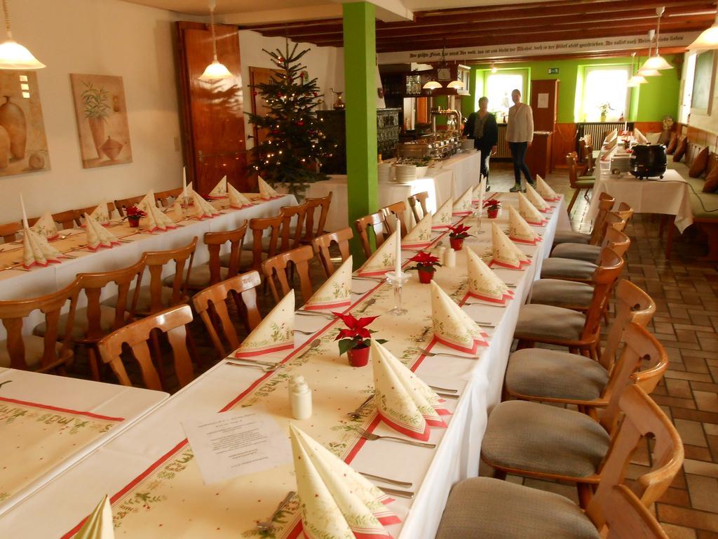 Landgasthof Schutzen Hotel Tengen Ngoại thất bức ảnh