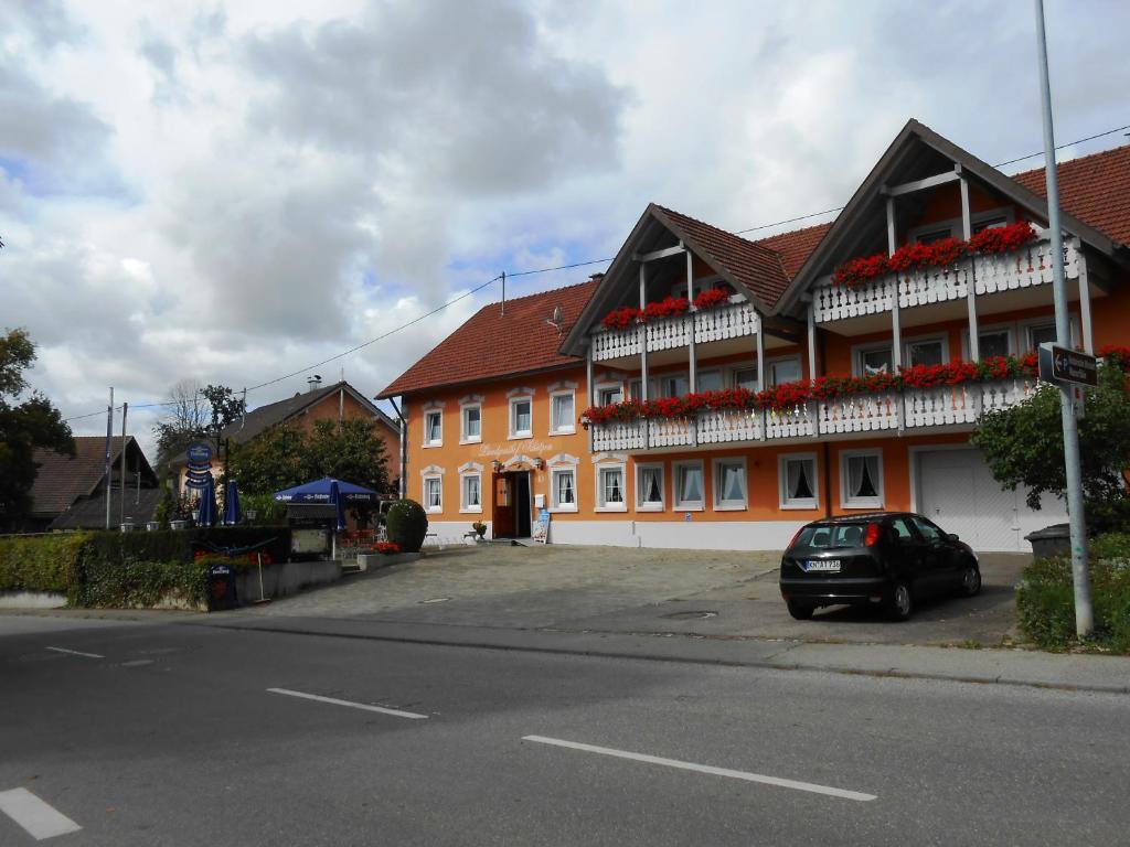 Landgasthof Schutzen Hotel Tengen Ngoại thất bức ảnh